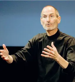  ?? Guru ?? Steve Jobs, padre della Apple e icona della nuova era tecnologic­a