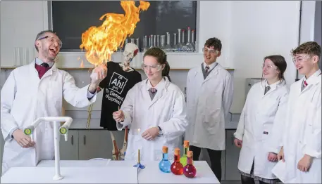  ?? Photo by Pawel Nowak ?? Things are heating up in science class! Check out the school’s new science block at the ISK Open Day this Saturday.