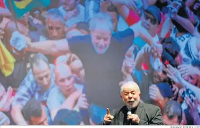  ?? FERNANDO BIZERRA / EFE ?? Lula da Silva pronuncia un discurso en un encuentro con líderes sociales en Sao Paulo.