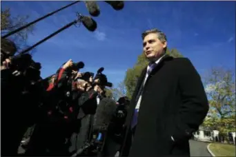  ?? MANUEL BALCE CENETA — THE ASSOCIATED PRESS ?? CNN’s Jim Acosta speaks to journalist­s on the North Lawn upon returning back to the White House in Washington, Friday.
