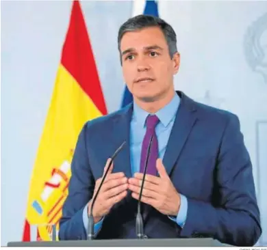  ?? CHEMA MOYA/EFE ?? Pedro Sánchez, ayer en la sala de prensa de Moncloa.