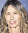  ??  ?? Miked up in chat with plaintiff. CAROLE RADZIWILL