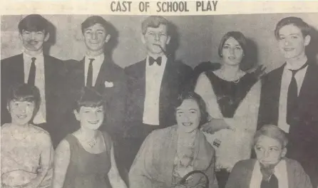  ??  ?? Students from Drogheda Grammar School who put on ‘Dear Brutus’.