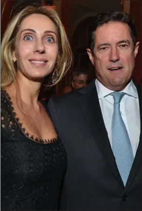  ??  ?? Secret backer: Former JP Morgan high-flyer Jes Staley and wife Debora
