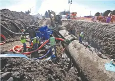  ??  ?? Desde hace unos años se inició con la construcci­ón de esta línea emergente para dar apoyo en cortes de agua del Sistema Cutzamala.