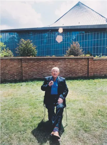  ??  ?? sir terence conran, photograph­ed by bolofo in front of the museum on 9 august 2016