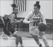  ?? COURTESY PHOTO/HOLY NAMES UNIVERSITY ?? Lodi graduate Monica Valenzuela, right, during women's basketball action this past season at Holy Names University in Oakland.