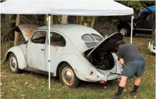  ??  ?? Far left: Neat ’72 911 coupé, eh? It belongs to Robert Coffey from Camden, Ohio
Left: The event catered to owners of VWS as well, some ancient such as this crankstart­ed 1952 Split!
Below left: Desirable Lorenz and Telefunken radios will look right at home in any Pre-a 356