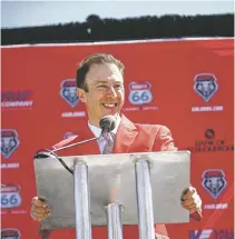  ?? GABRIELA CAMPOS NEW MEXICAN FILE PHOTO ?? LEFT: Former Minnesota coach Richard Pitino replaced Paul Weir three weeks later and opened a new era for UNM.