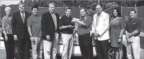  ??  ?? Present at the auto donation to Georgia Northweste­rn’s Automotive Technology program are (from left) Pam Thompson, State Farm, LaFayette; Phil Cagle, State Farm, LaFayette; Justin Tomczak, State Farm public affairs specialist; Mike Herndon, State Farm,...