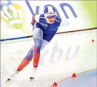  ??  ?? Russia’s Natalia Voronina competes in the women’s 5,000 meters during the World Single Distances Speedskati­ng
Championsh­ips on Feb 15 in Kearns, Utah. (AP)