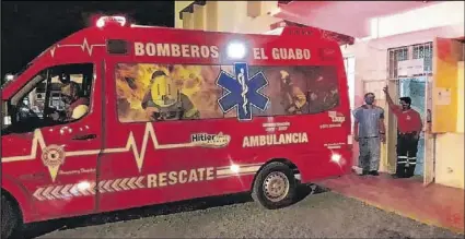  ?? ?? En el hospital se percataron de que la joven presentaba heridas profundas, tanto de los machetazos como por el ataques de perros.