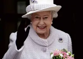  ?? AFP ?? QUEEN Elizabeth II in photo taken on Dec. 13, 2012