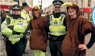  ?? GETTY IMAGES ?? Kiwis dressed as, er kiwis, on Waitangi Day in London.