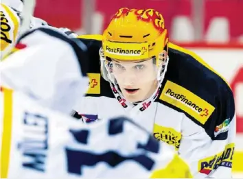  ?? KEY ?? Topskorer Dominik Kubalik ist heiss auf das Playoff – ab Samstag kommt es zum Duell mit Biel. Video: Der Tscheche an der PostFinanc­e-Topskorer-Ehrung und im Interview auf 20minuten.ch