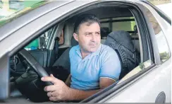  ?? Ricardo Chicarelli ?? Renato Natal da Luz sempre tenta desviar do pedágio de Jataizinho, mas, mesmo assim, acaba gastando cerca de R$ 400 por mês