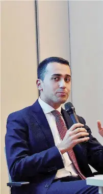  ?? Fotogramma/LaPresse ?? In tour L’incontro di Di Maio a Milano. Sotto, il presidente della Repubblica Mattarella e quello del Senato Grasso, leader di Liberi e Uguali