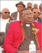  ?? Photo: Nuusita Ashipala ?? Ready to serve… Pastor Reverend Shalyefu.