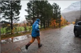  ?? ?? FØRST: Ruben Larsen fikk støtterop underveis og kom først fram til bilen.