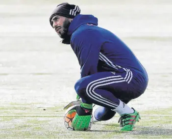  ?? PHOTOSPORT ?? Herrera, durante un entrenamie­nto en el Centro Deportivo Azul.