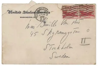  ?? NIKKI BRICKETT/RR AUCTION VIA AP ?? An envelope that John F. Kennedy addressed to a Swedish paramour a few years after he married Jacqueline Bouvier, according to Boston-based RR Auction.