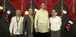  ??  ?? UST archivist Regalado Trota José, UnionBank Corporate Philanthro­py and Social Responsibi­lity executive director Maria Gonzalez Goolsby, UnionBank CEO and chair Justo Ortiz, and UST chief librarian Estrella Majuelo