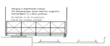  ??  ?? Die „Munk‰Brücke“in halb ausgefahre­nem Zustand. Von hier könnte sie um 90 Grad eingeschwe­nkt werden, um nicht mehr über Gleis 1 zu ragen. Oder sie fährt aus, um den Bahnhofszu­gang mit dem Bahnsteig für die Gleise 2 und 3 zu verbinden.