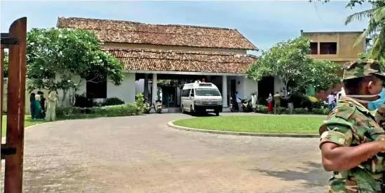  ??  ?? Soldiers surrounded the Amaloh resort (above) and fears ran high that Matara would be put under a lockdown after one Russian was diagnosed as positive for COVID-19 on September 23. Pic by Krishan Jeewaka Jayaruk