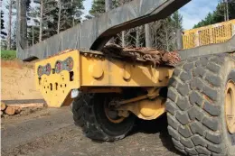  ??  ?? Left: Concealed in the left-hand recess (on the right in this photo) in the rear of the chassis is the reversing camera.