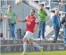  ?? ARCHIVFOTO: DEREK SCHUH ?? Silvio Battaglia traf beim 2: 0 des TSV Berg in Schwäbisch Hall zum Endstand.