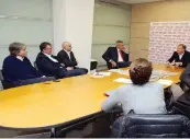  ??  ?? All’incontro hanno partecipat­o anche il condiretto­re Stefano Barigelli, il vice direttore Stefano Agresti, il caporedatt­ore Alberto Dalla Palma e Alessandra Giardini