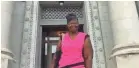  ?? KEBEDE / CHALKBEAT LAURA FAITH ?? Shirley Quinn in front of Shelby County Circuit Court last week.