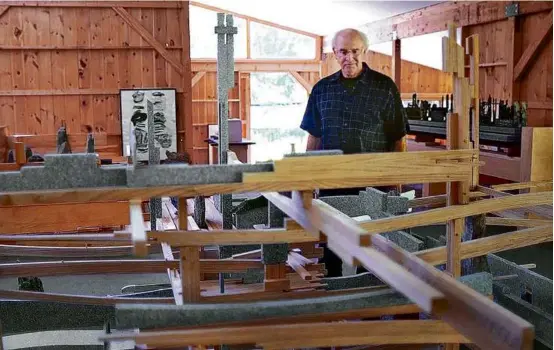  ?? MICHAL SINGER STUDIO VIA NEW YORK TIMES ?? Mr. Singer, in his Vermont studio. The artist moved to Vermont to explore the relationsh­ip between humanity and nature.