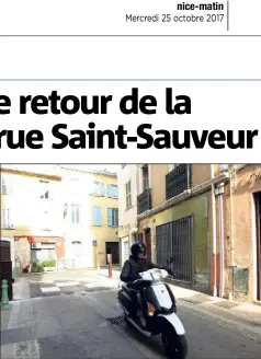  ??  ?? La barrière doit servir a éviter que voitures et deux roues ne descendent à toute vitesse une rue considérée comme lieu de « rencontre » et limitée à km/h. (Photo N.N.)