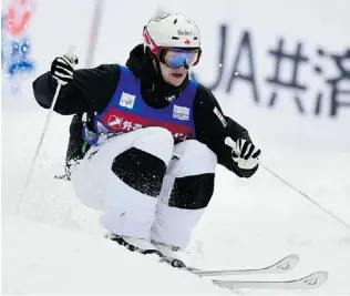  ?? ATSUSHI TOMURA/ GETTY IMAGES ?? Mikael Kingsbury of Canada continues to lead fellow Canadian Alex Bilodeau in the World Cup standings after winning the men’s dual moguls in Norway on Sunday.