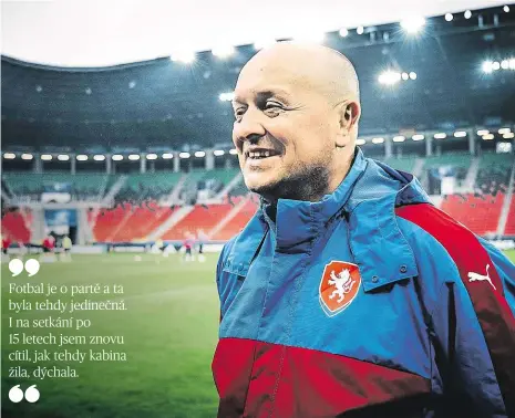  ?? Foto: Štěpán Černý, fotbal.cz ?? Pamětník Edwin Mahr prožil s jednadvací­tkou zlato na Euru v roce 2002, teď je s týmem na dalším šampionátu v Polsku.