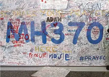  ??  ?? BANYAK berita palsu mengenai pesawat MH370 yang tersebar.