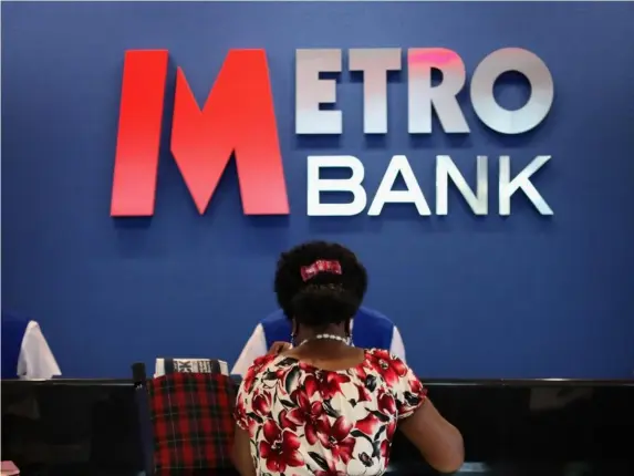  ?? (Getty) ?? Metro Bank has confirmed it is in talks to buy peer-to-peer lender RateSetter for an undisclose­d fee