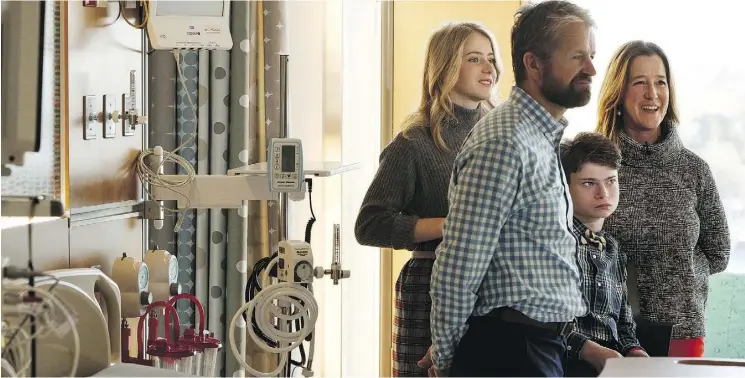  ?? IAN KUCERAK ?? Karen Calhoun, shown with husband Todd Rutter, daughter Karleen and son Jed, who spent his first year at the Stollery Children’s Hospital, praised the new unit’s home-like feel.