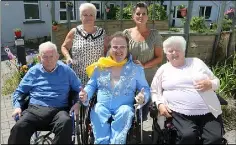  ??  ?? Back: Marie Quirke and Anne O’Toole. Front: John O’Toole, Irish Elvis and Betty Lucitt pictured at Lawson House.