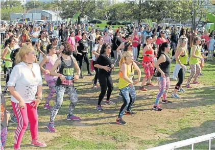  ?? ARCHIVO ?? Zumba. A las 8 semanas de practicar esta danza aeróbica ya se empiezan a notar los beneficios.