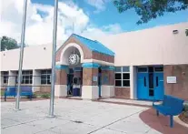  ?? SOUTH FLORIDA SUN SENTINEL FILE ?? Students from Addison Mizner Elementary, above, are scheduled to move to a temporary campus in 2020.