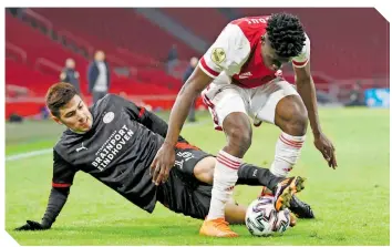  ?? FOTO: EFE ?? Érick Gutiérrez ha tenido que sufrir para cosechar en el futbol holandés. /