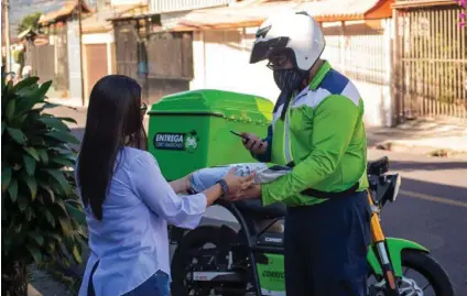  ?? CORTESÍA CCR ?? Correos de Costa Rica registró un aumento en la demanda de su servicio en el primer trimestre de este año.