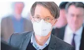  ?? FOTO: K. NIETFELD/DPA ?? Der SPD-Gesundheit­sexperte Karl Lauterbach hat sich gegen eine Rückkehr zum regulären Präsenzunt­erricht ausgesproc­hen.