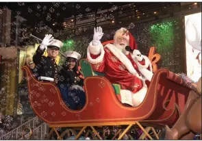  ?? (The Washington Post/Courtesy of Tim Connaghan) ?? Tim Connaghan, who goes by “National Santa,” is trying to develop a talent pipeline through an initiative that recruits Santas with diverse background­s.