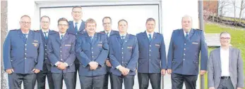  ?? FOTO: PM ?? Die geehrten und beförderte­n Mitglieder der Feuerwehr.