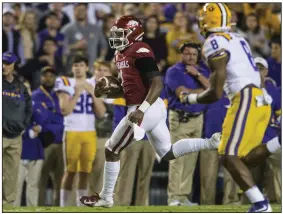  ?? (Democrat-Gazette file photo) ?? Arkansas quarterbac­k KJ Jefferson made his first collegiate start in 2019 at top-ranked LSU. The Tigers won 56-20 and Jefferson left the game in the third quarter with a concussion.