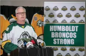  ?? LIAM RICHARDS — THE CANADIAN PRESS VIA AP ?? Rob Muench, Mayor of Humboldt, speaks during a press conference at the Elgar Petersen Arena in Humboldt, Saskatchew­an, on Saturday.