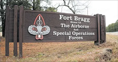  ?? CHRIS SEWARD/AP ?? One of three female soldiers underwent the Army Special Forces qualificat­ion course at Fort Bragg, North Carolina.